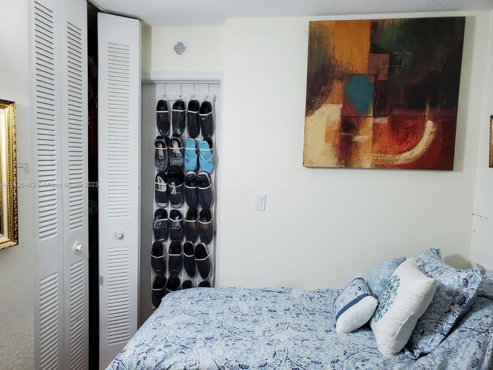 3725 NE 169th St # 408