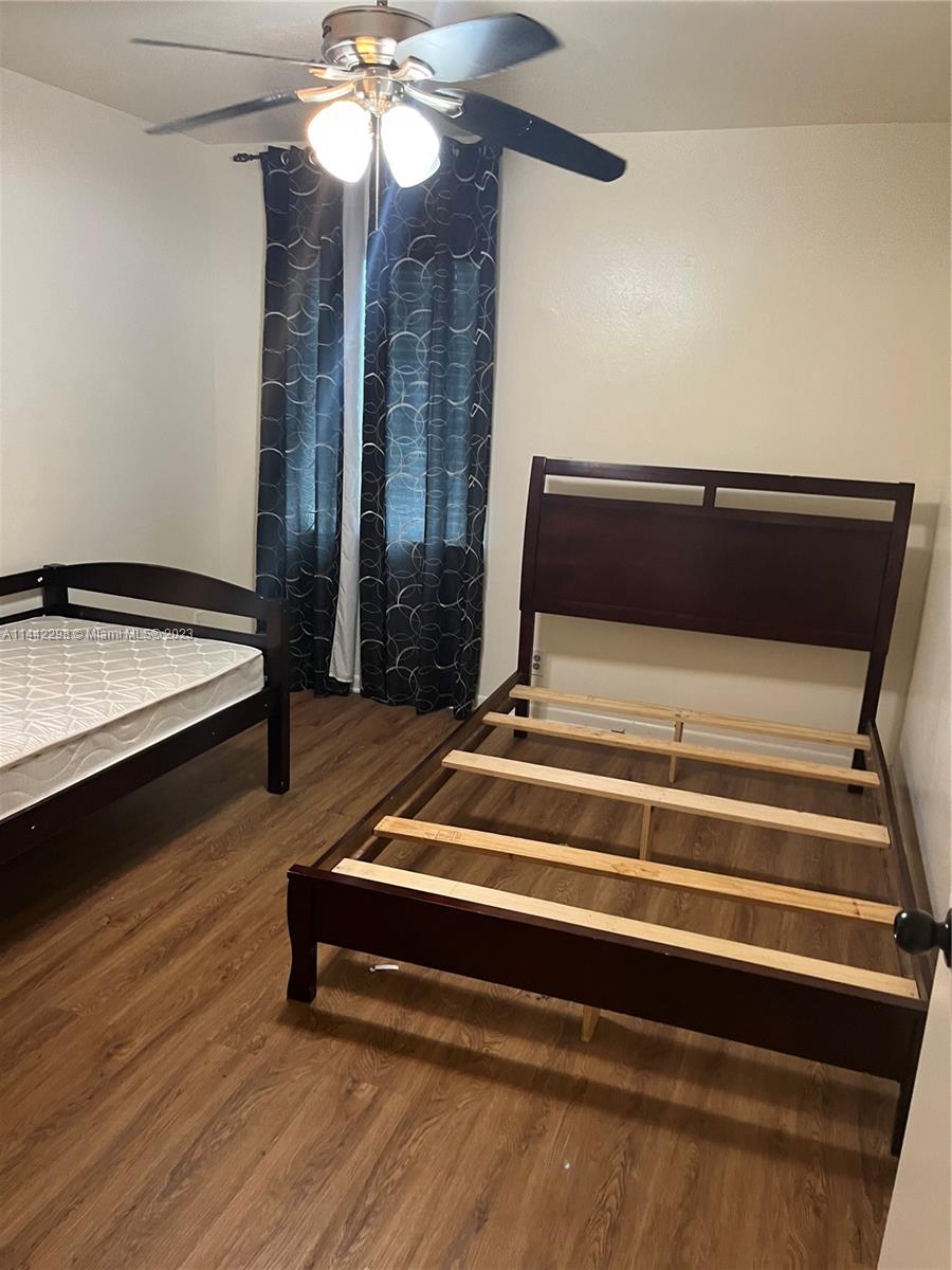 8030 SW 18th Pl # 11 Unit: 3-11