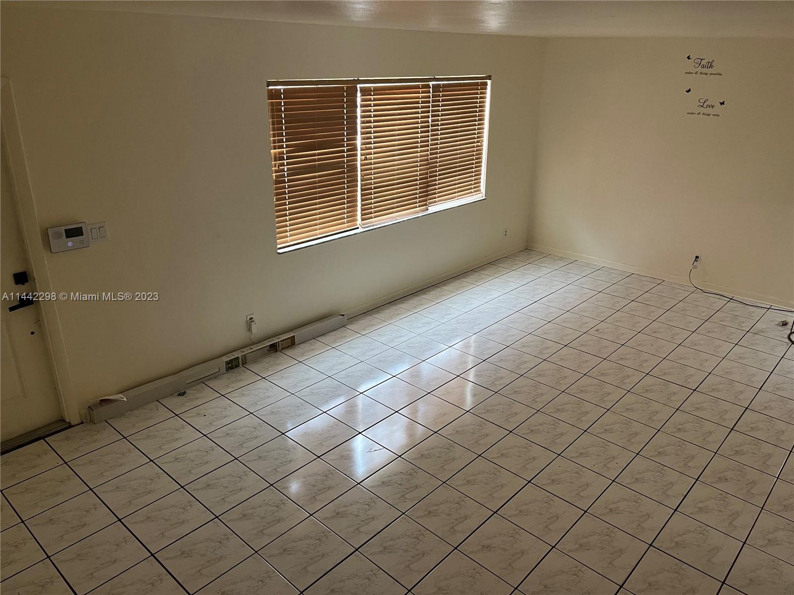 8030 SW 18th Pl # 11 Unit: 3-11