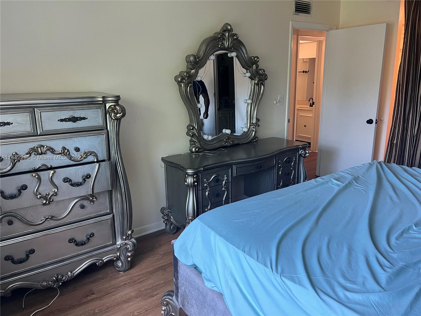 8030 SW 18th Pl # 11 Unit: 3-11