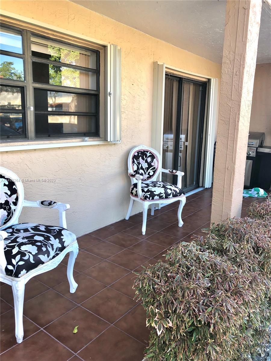 18360 Mediterranean Blvd # 26 Unit: 2-26