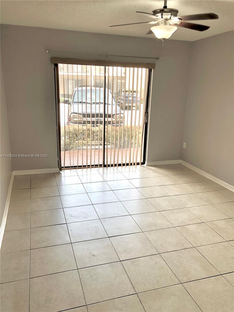 18360 Mediterranean Blvd # 26 Unit: 2-26