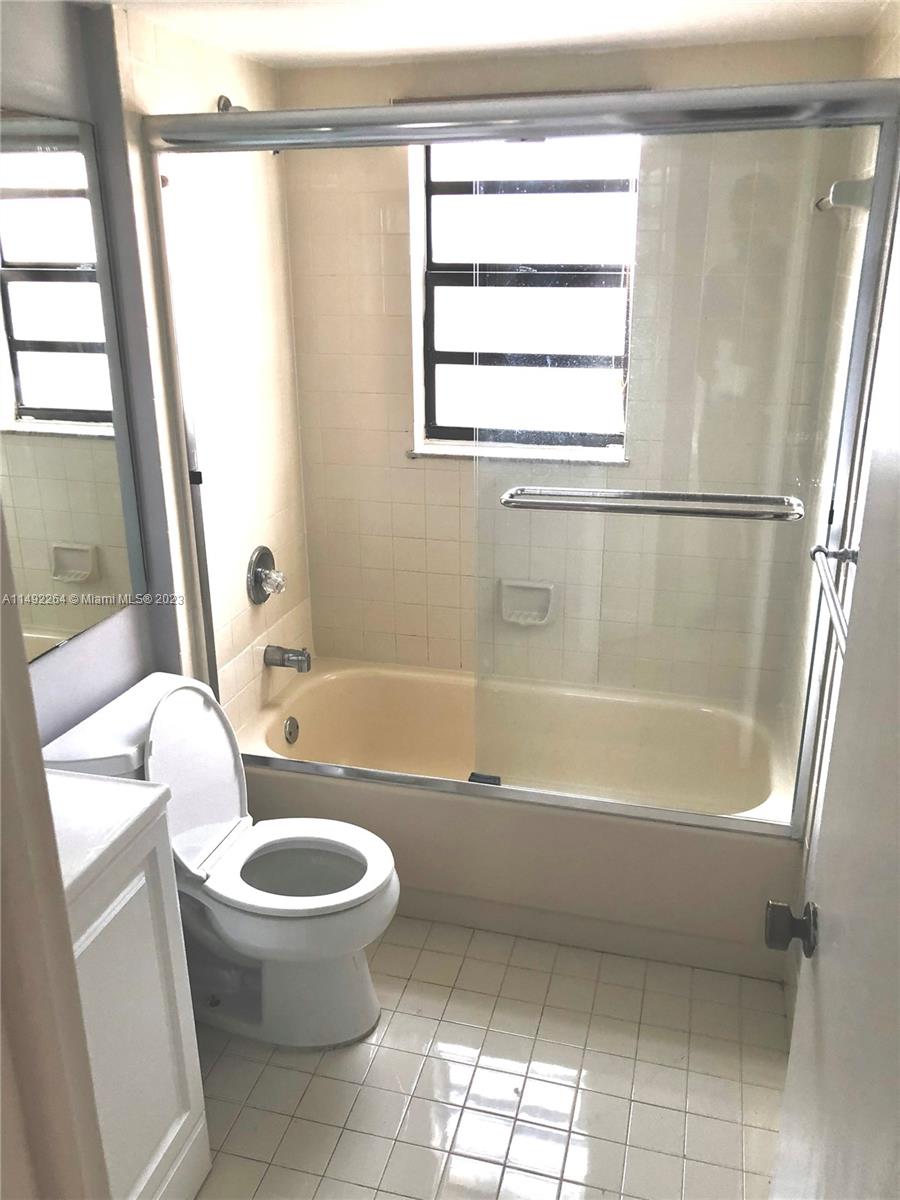 18360 Mediterranean Blvd # 26 Unit: 2-26