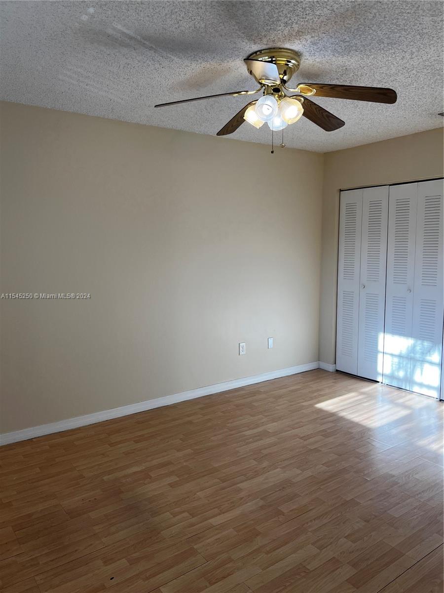 18210 Mediterranean Blvd # 20 Unit: 8-20