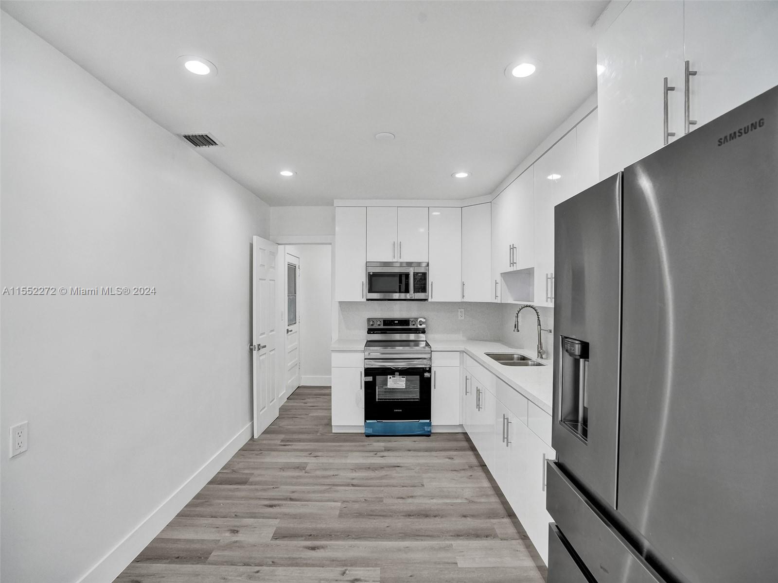 7531 Plantation Blvd