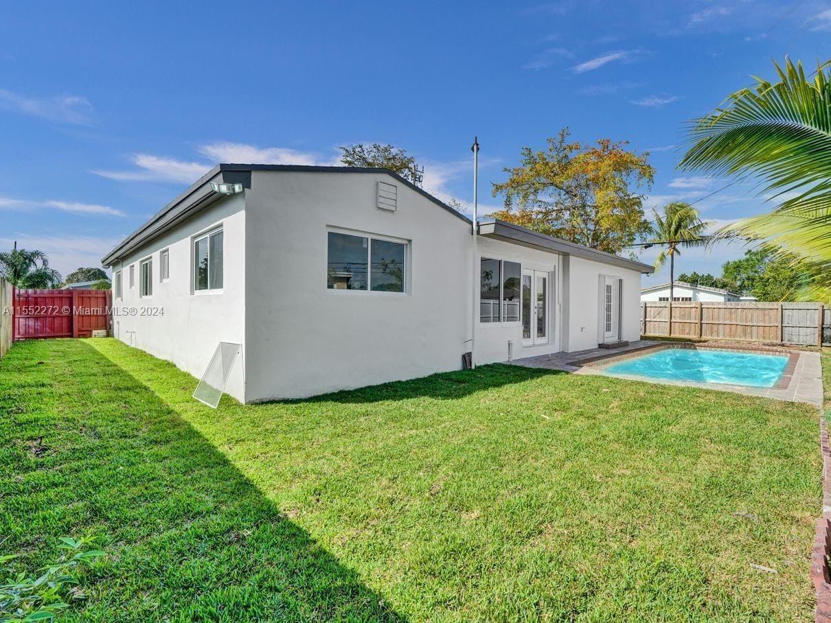 7531 Plantation Blvd