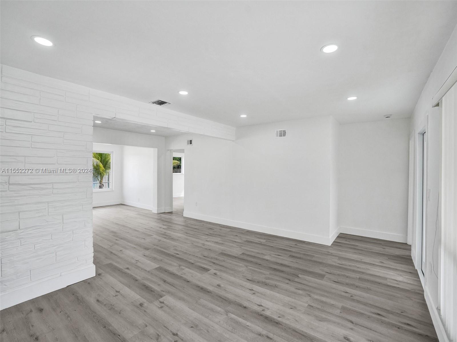 7531 Plantation Blvd