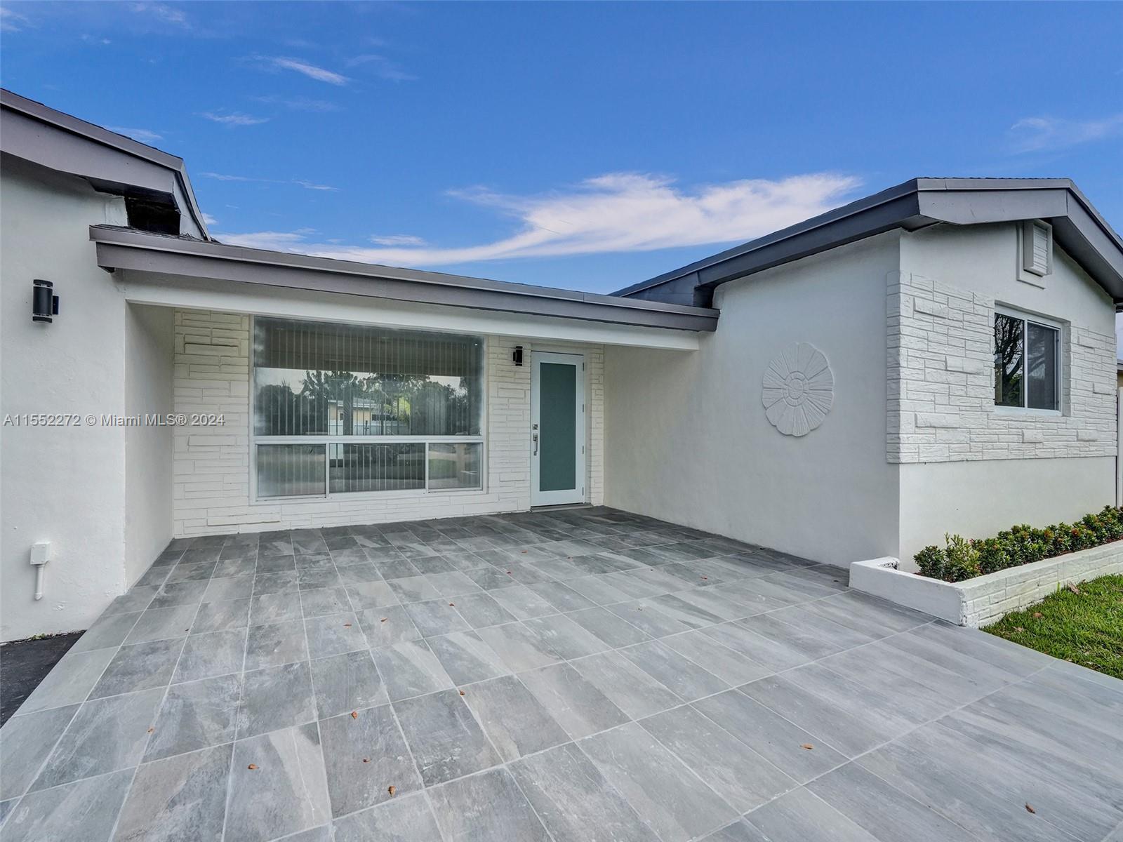 7531 Plantation Blvd