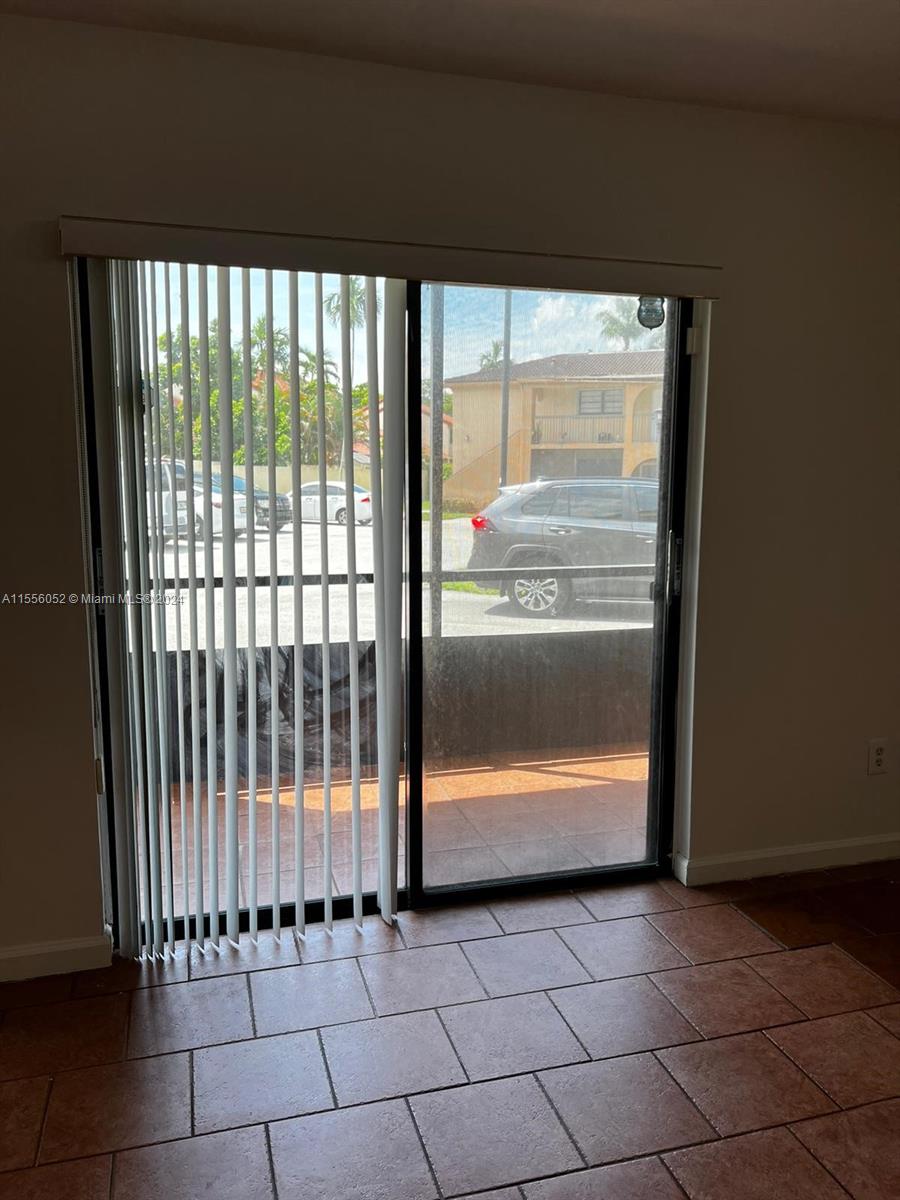 18240 Mediterranean Blvd # 11 Unit: 1-11