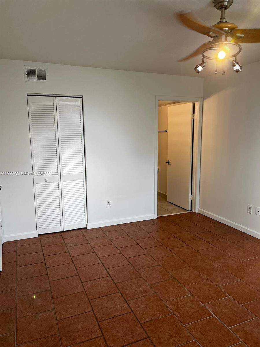 18240 Mediterranean Blvd # 11 Unit: 1-11