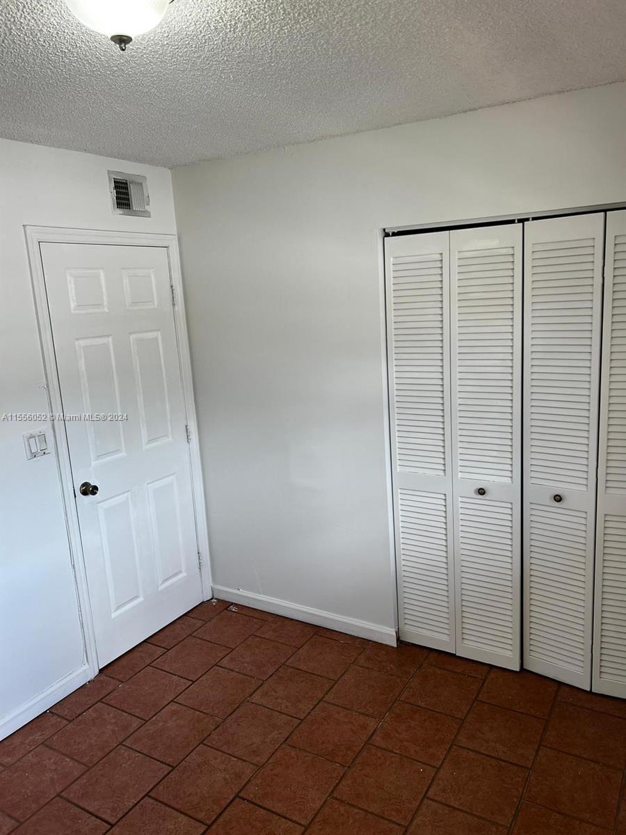 18240 Mediterranean Blvd # 11 Unit: 1-11