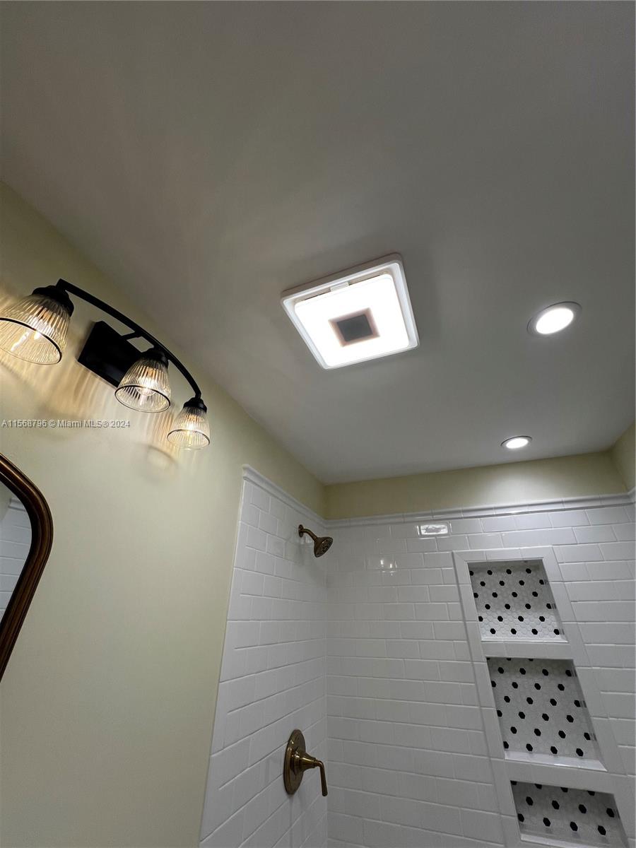 18260 Mediterranean Blvd # 9 Unit: 8-9