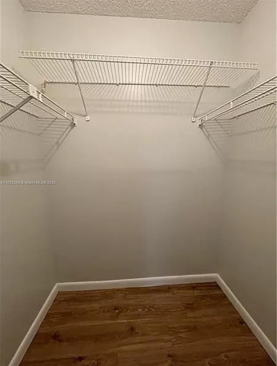 18246 Mediterranean Blvd # 10 Unit: 6-10