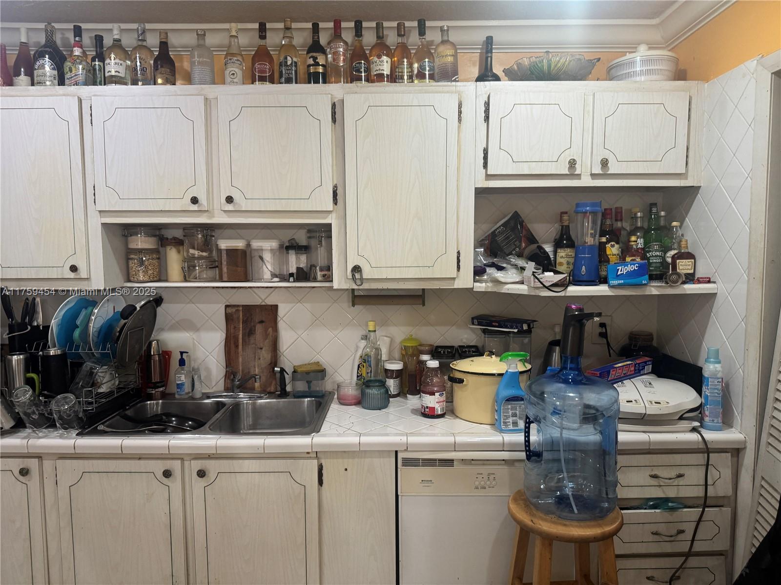 4771 NW 10th Ct # 116