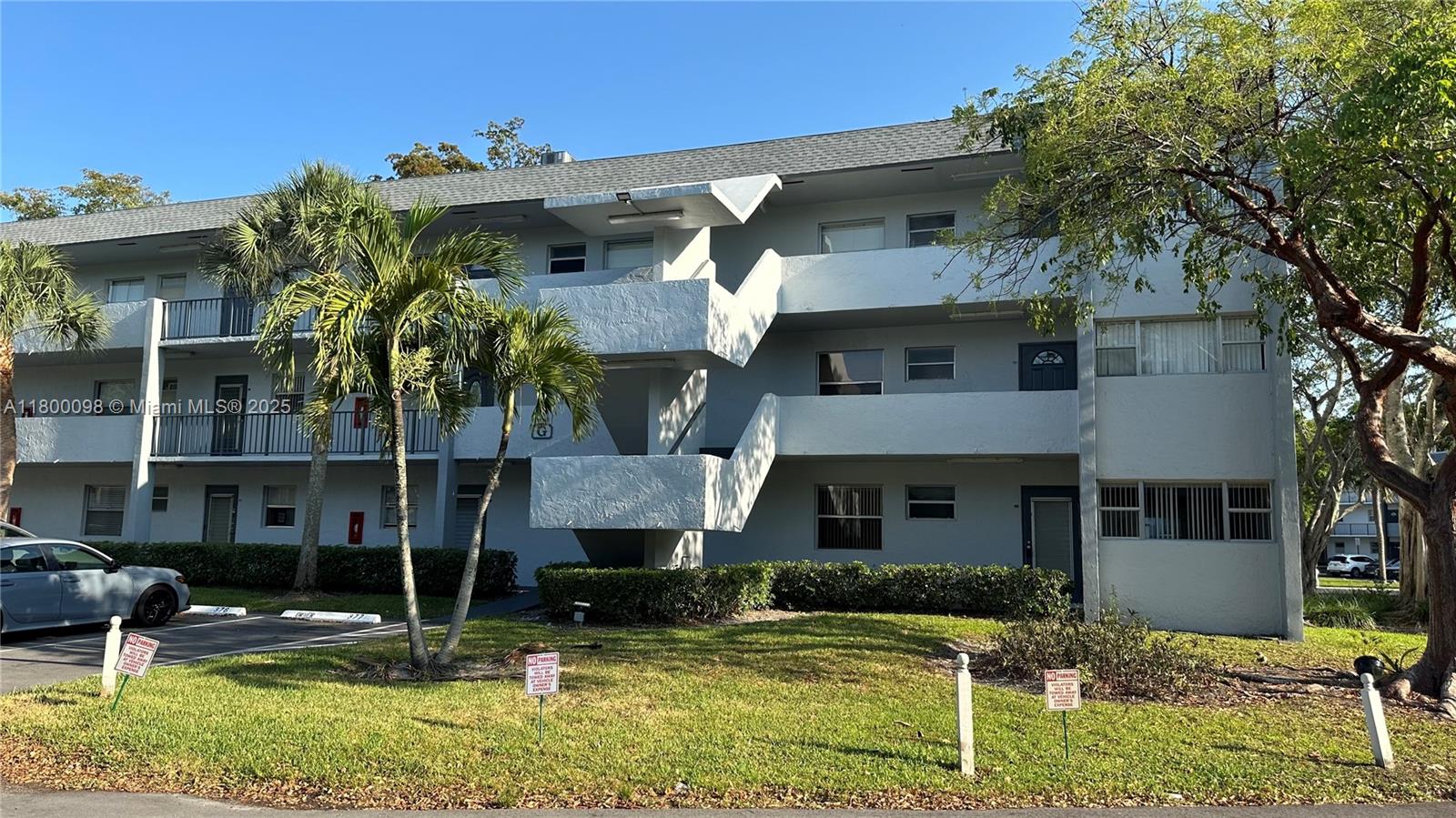 8360 Sands Point Blvd # G209