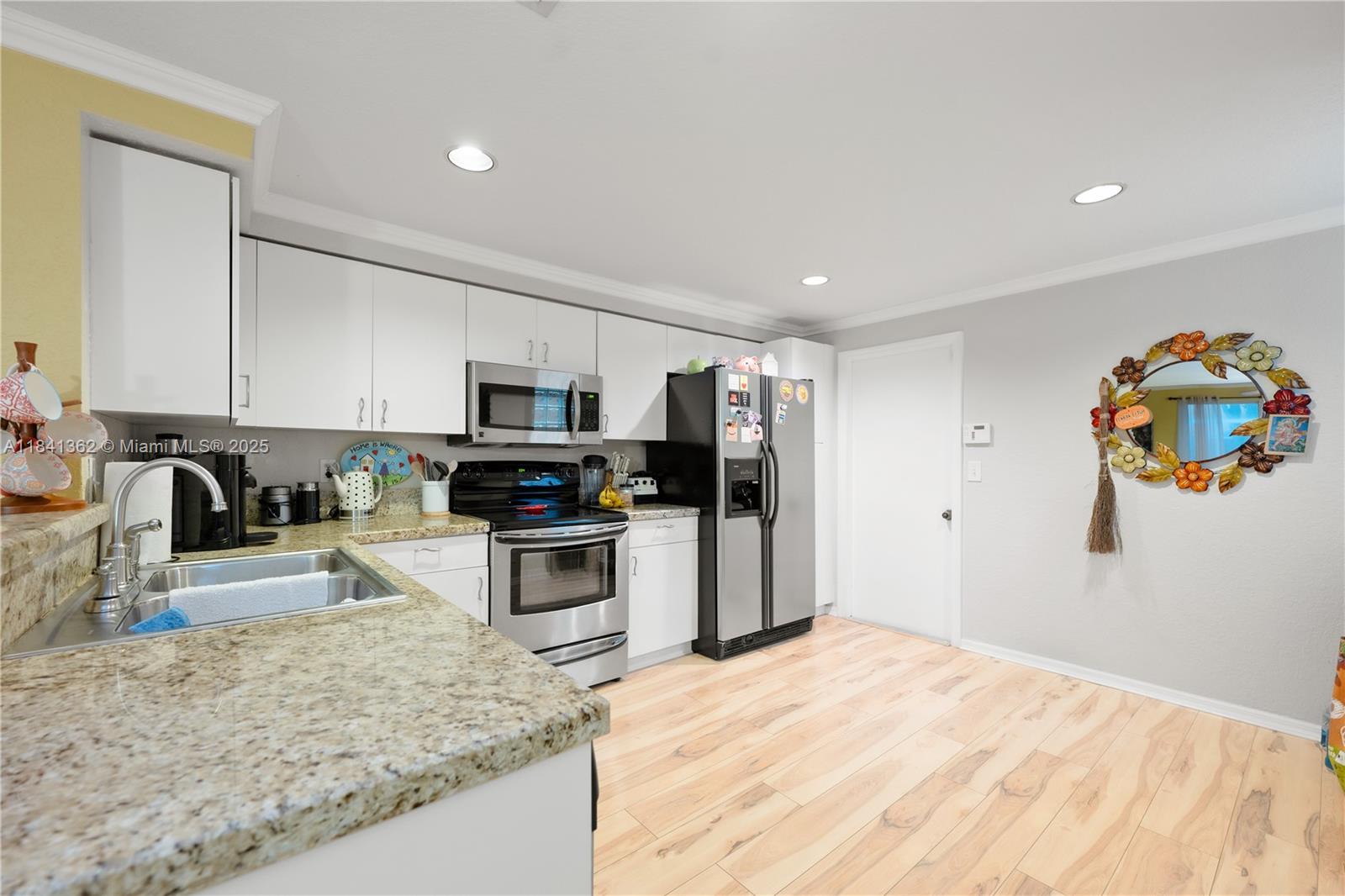 1424 Barcelona Way # 23 Unit: 5-23
