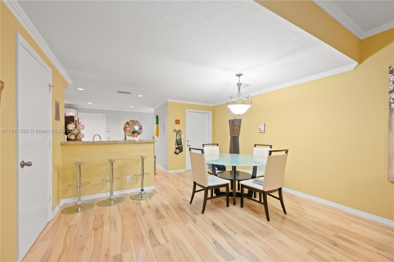 1424 Barcelona Way # 23 Unit: 5-23