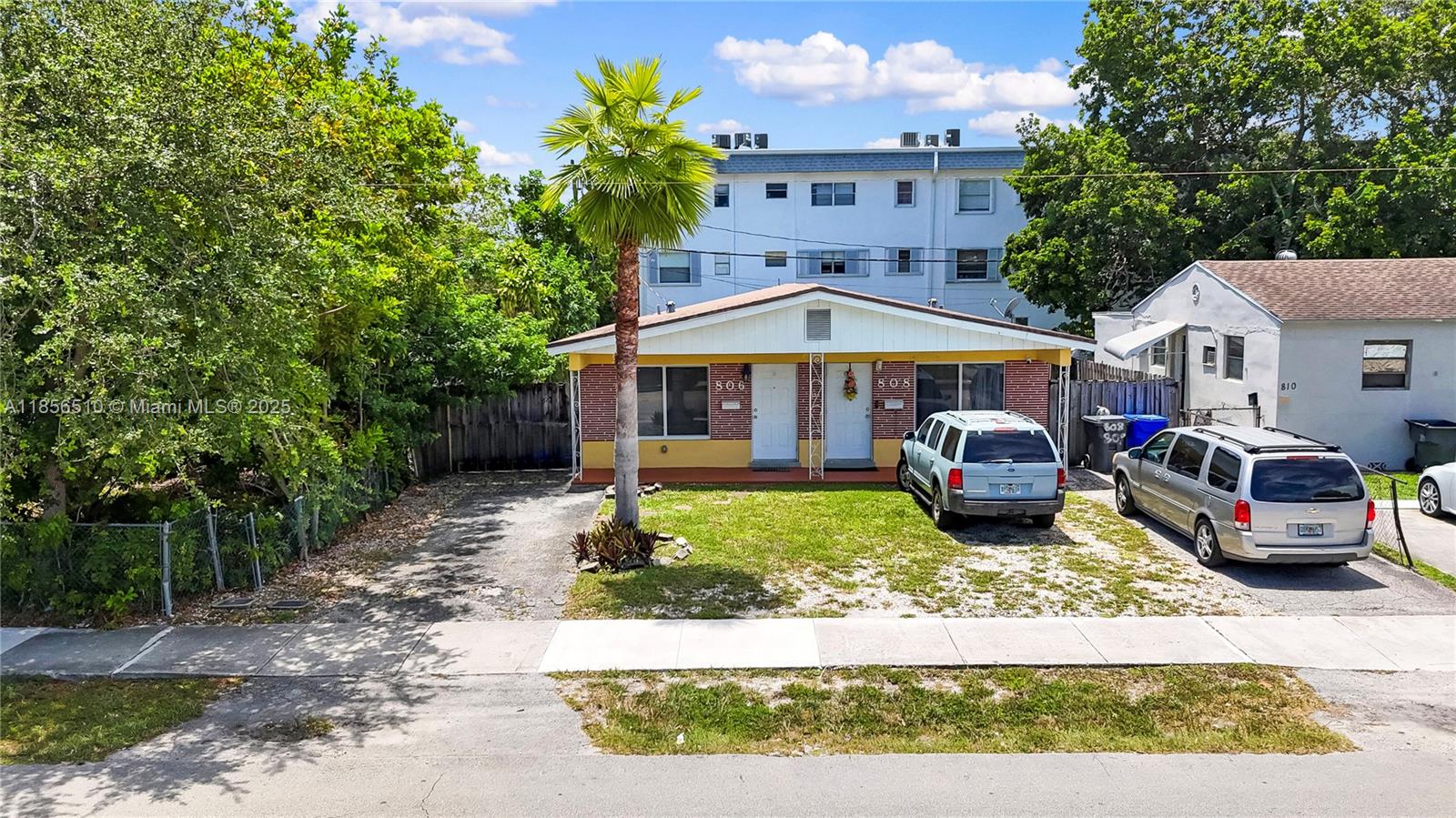 806 N 24th Ave # 806