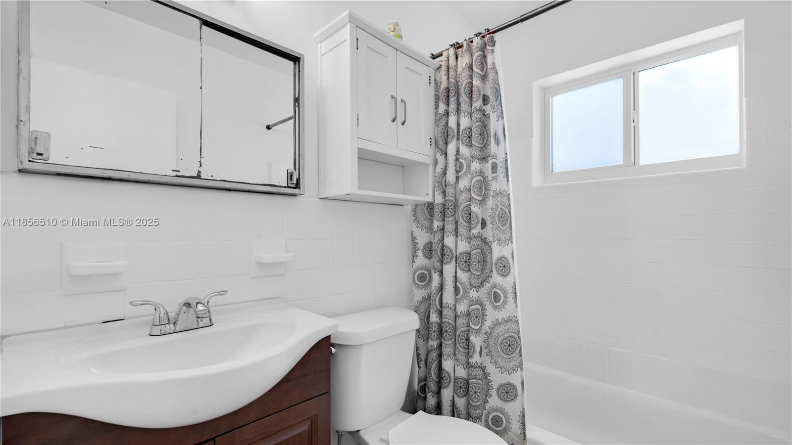 806 N 24th Ave # 806