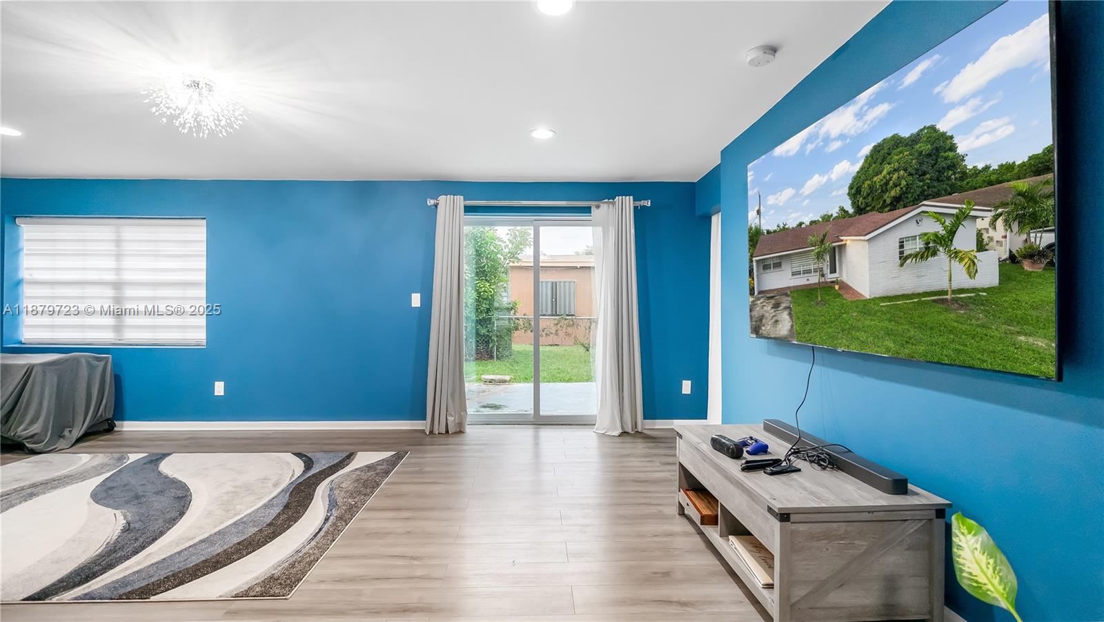 7031 SW 27th Ct, Miramar