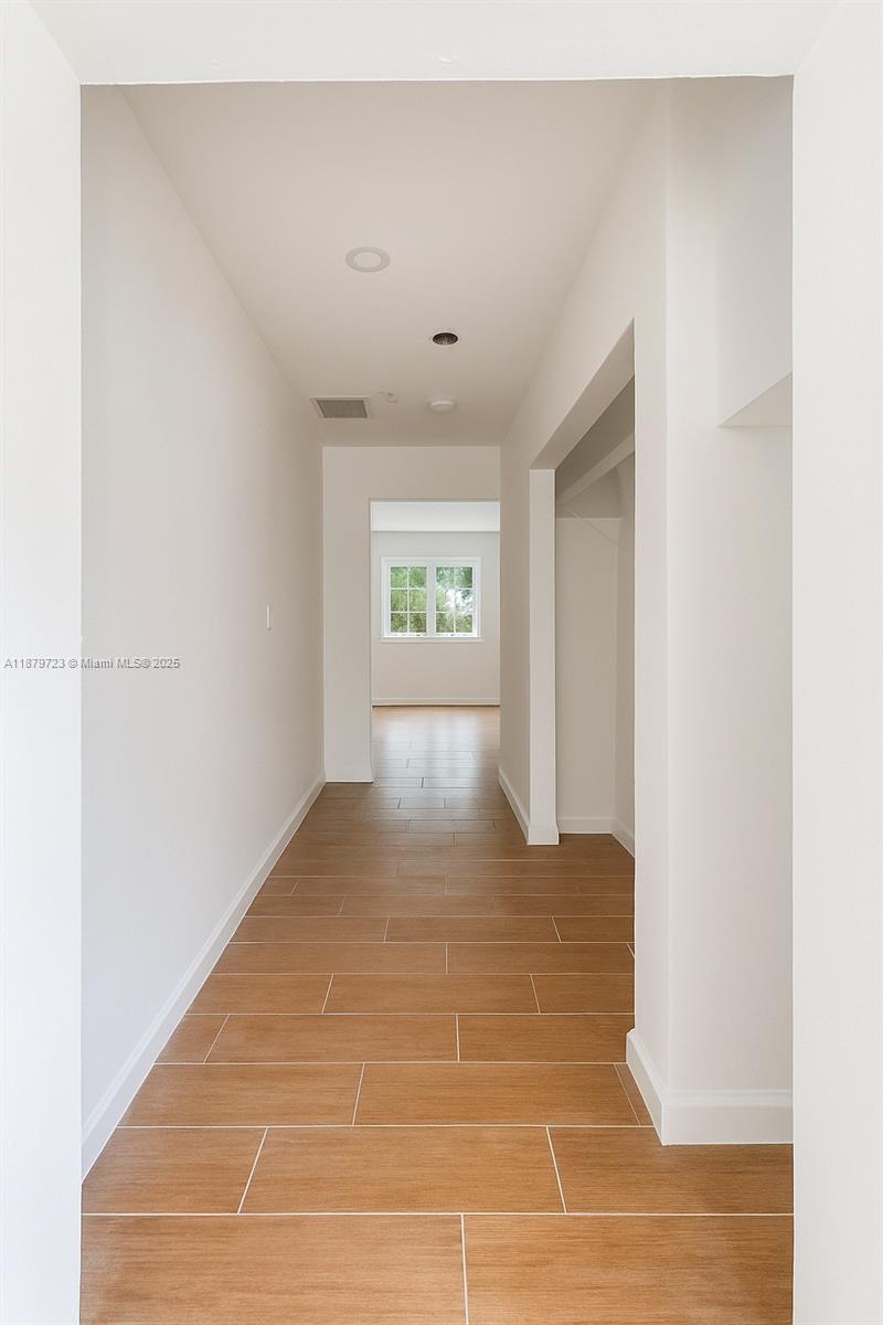 7031 SW 27th Ct, Miramar