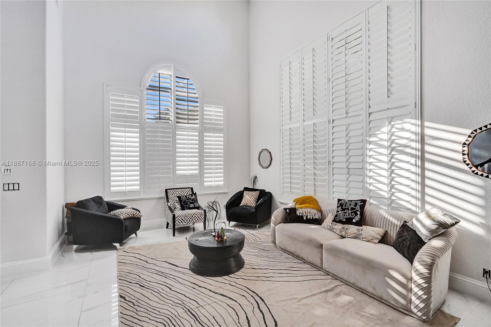 8824 Cobblestone Point Cir