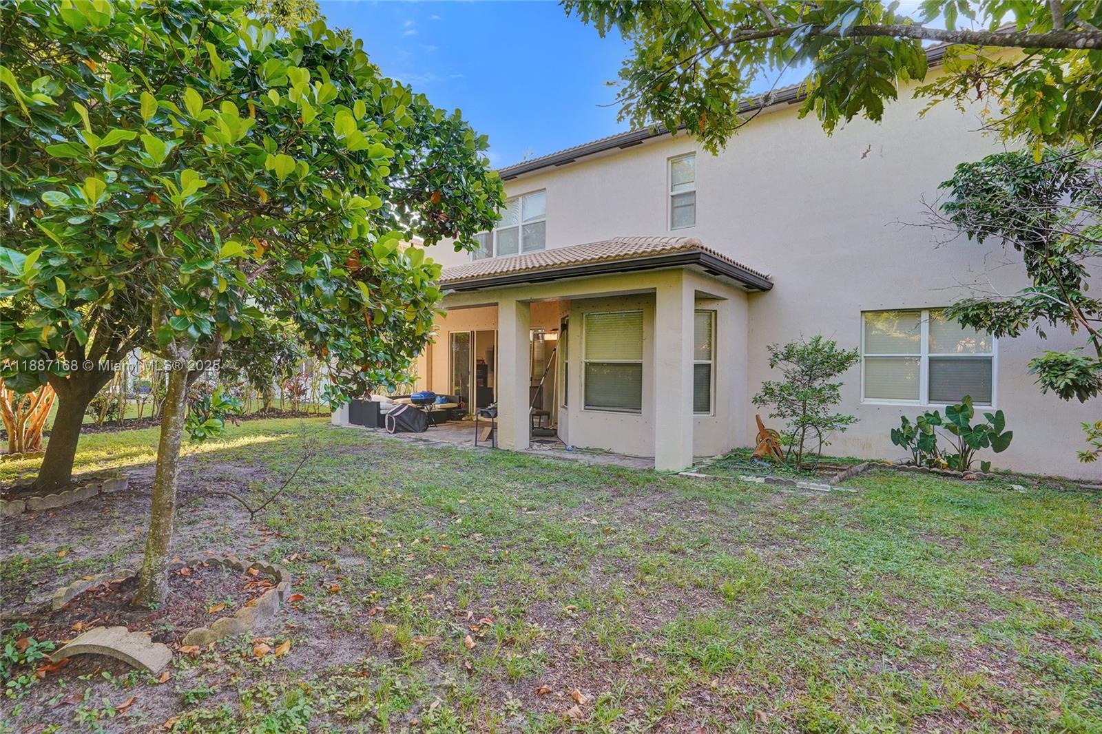 8824 Cobblestone Point Cir