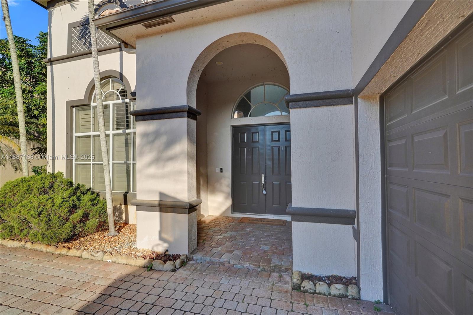 8824 Cobblestone Point Cir