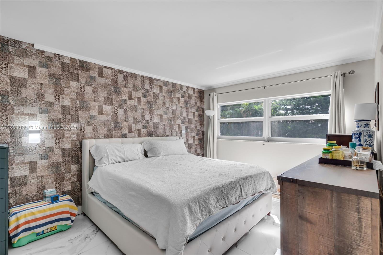 1000 Hillcrest Ct # 207