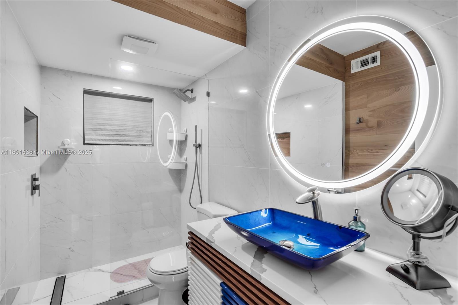 1000 Hillcrest Ct # 207