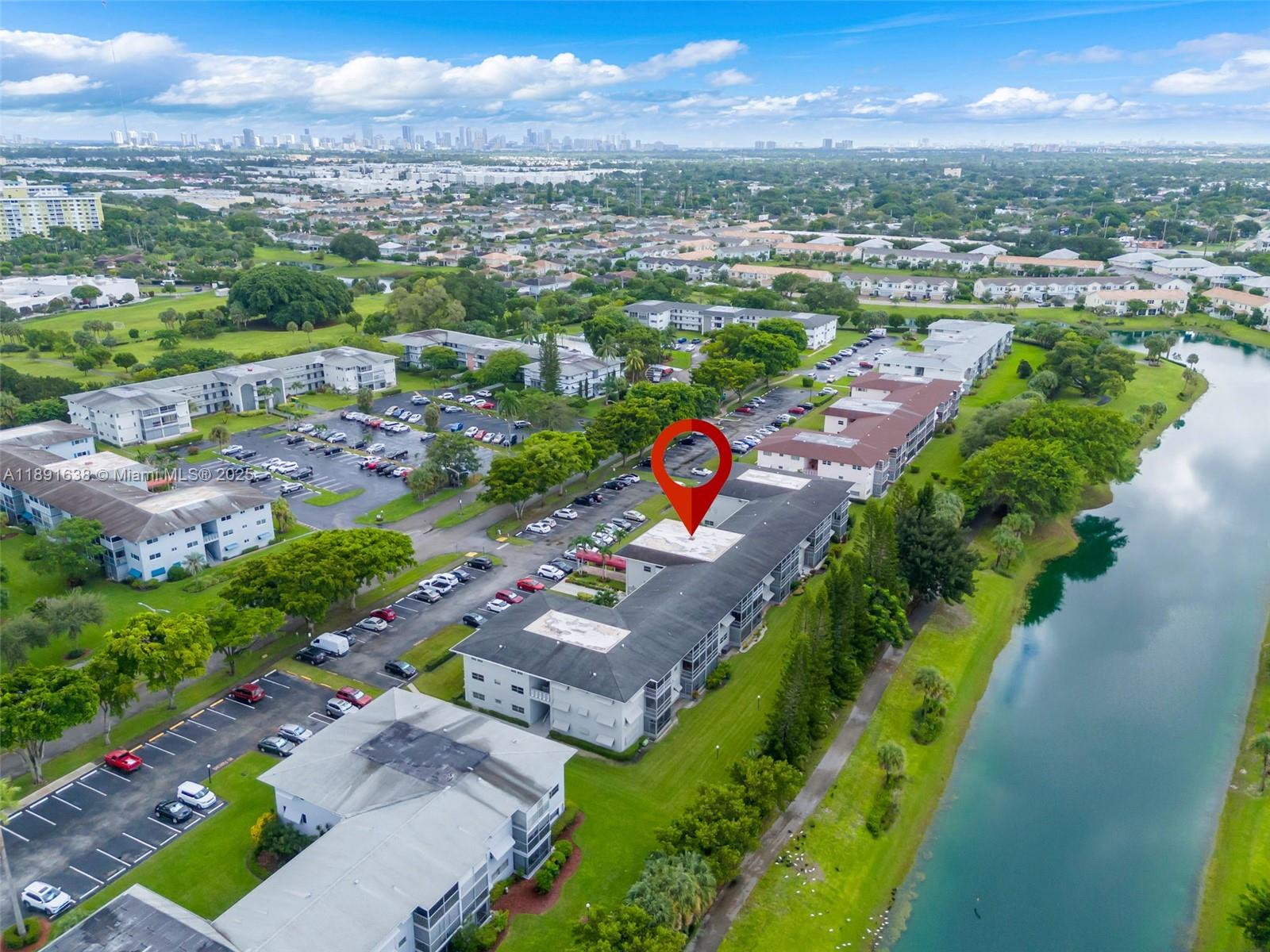 1000 Hillcrest Ct # 207