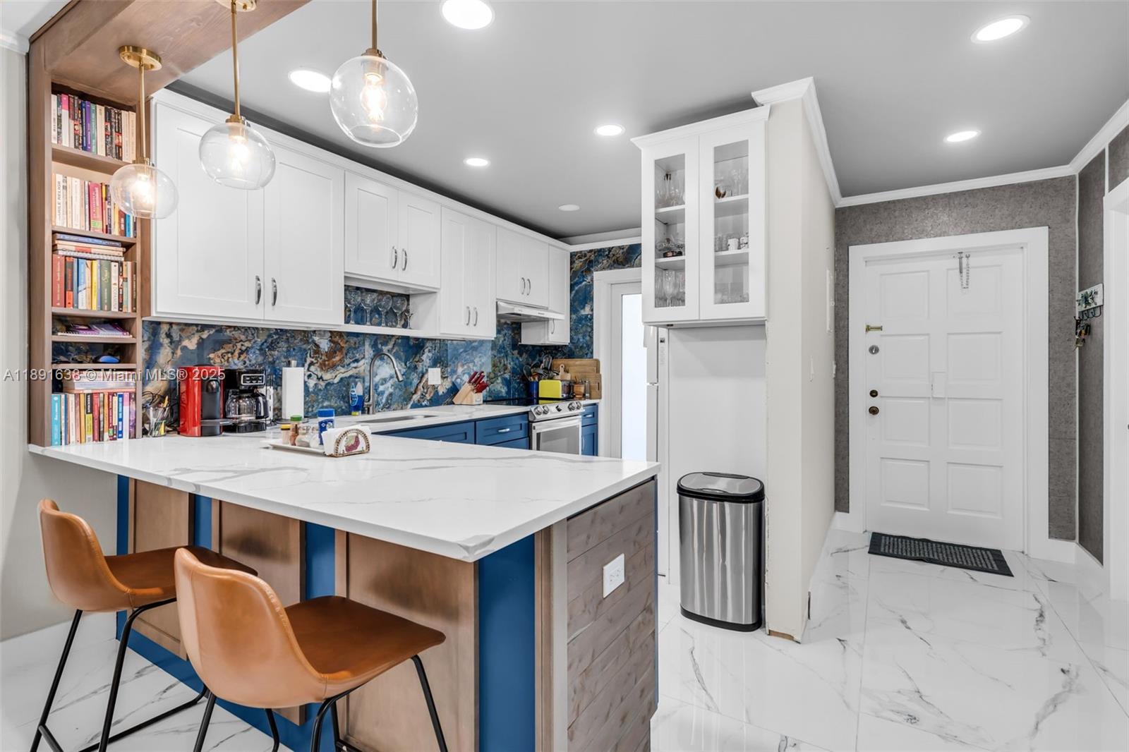 1000 Hillcrest Ct # 207