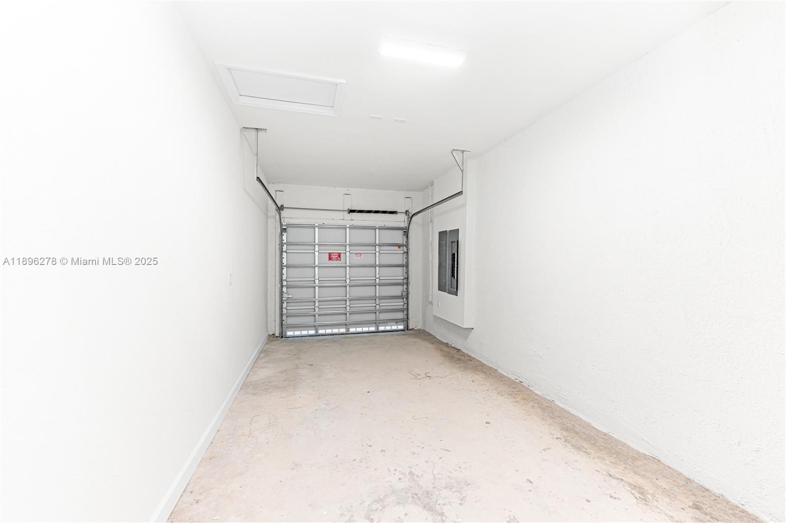 2232 SE 30th St Unit: .