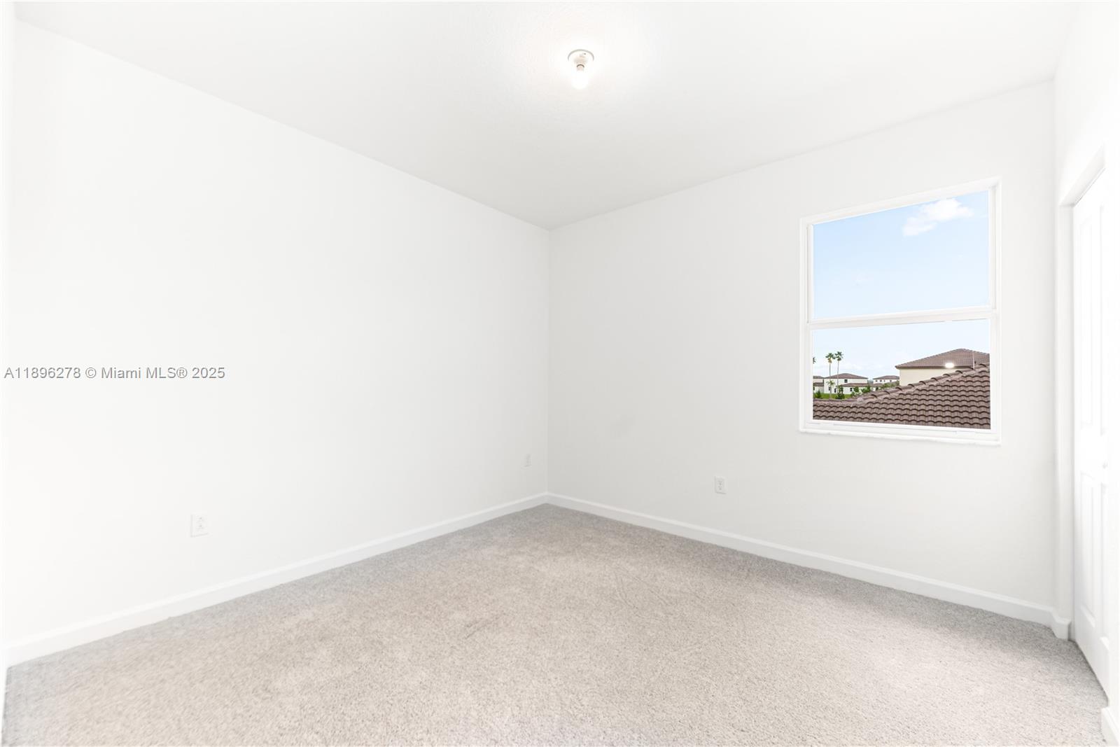 2232 SE 30th St Unit: .