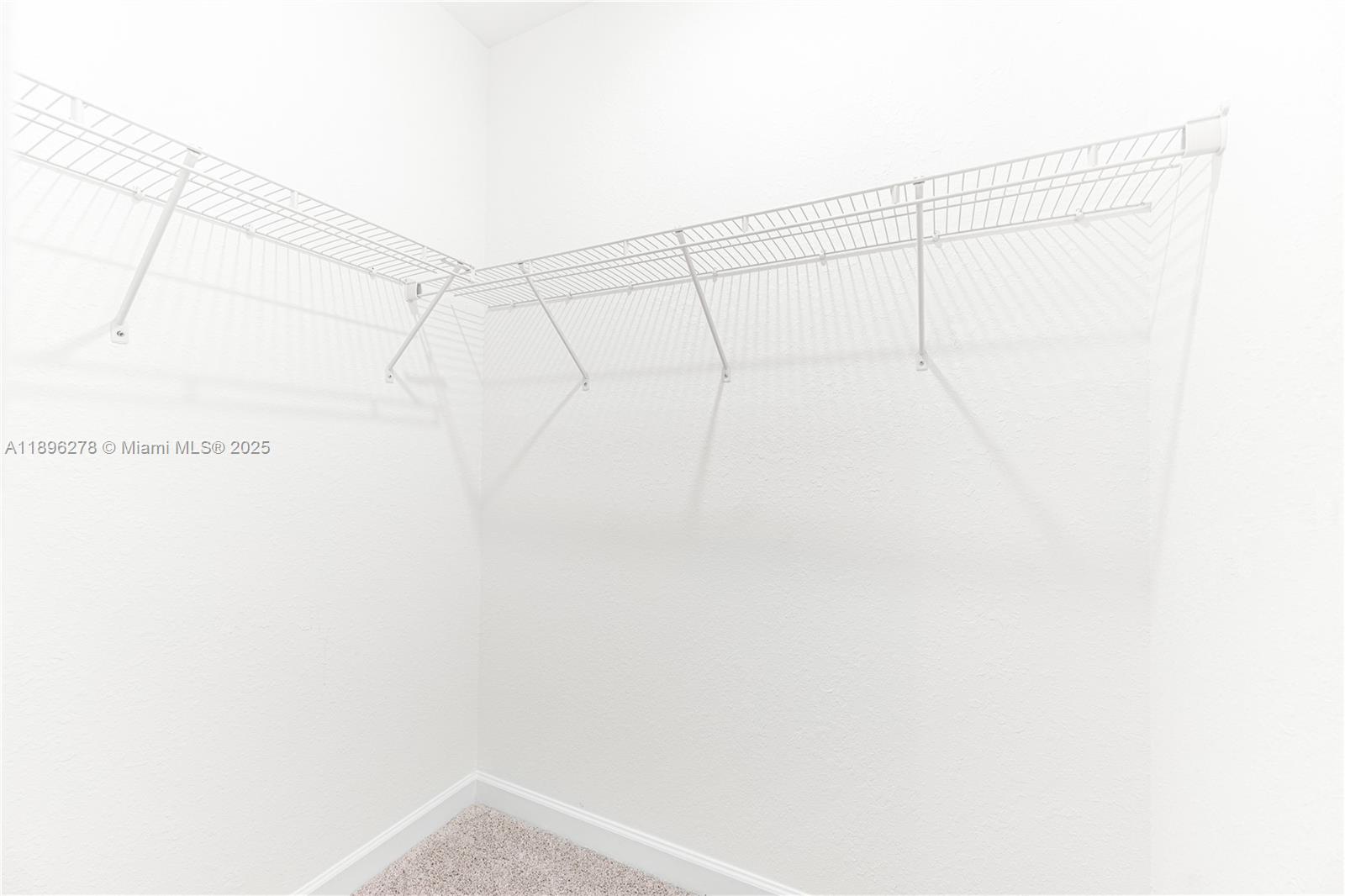 2232 SE 30th St Unit: .