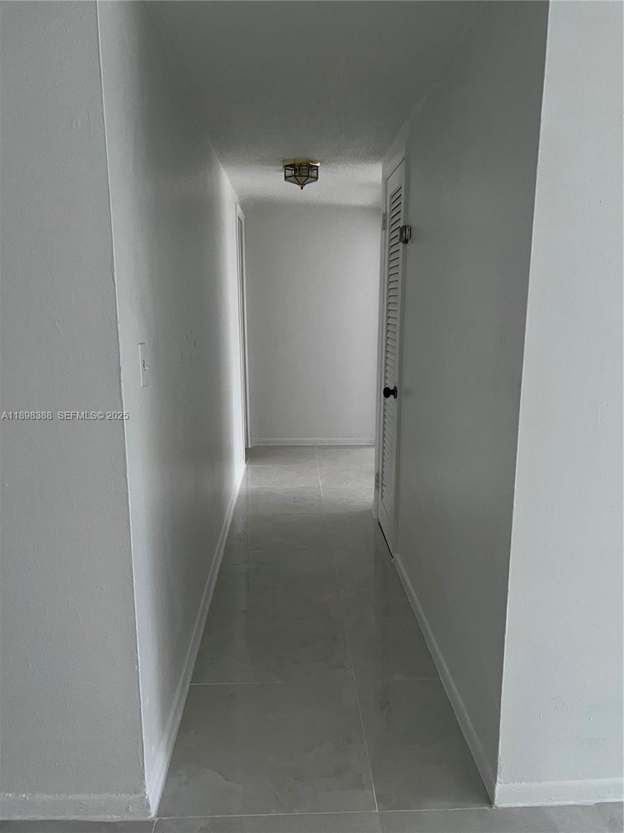 1455 N Treasure Dr # 1R, North Bay Village Unit: 1R