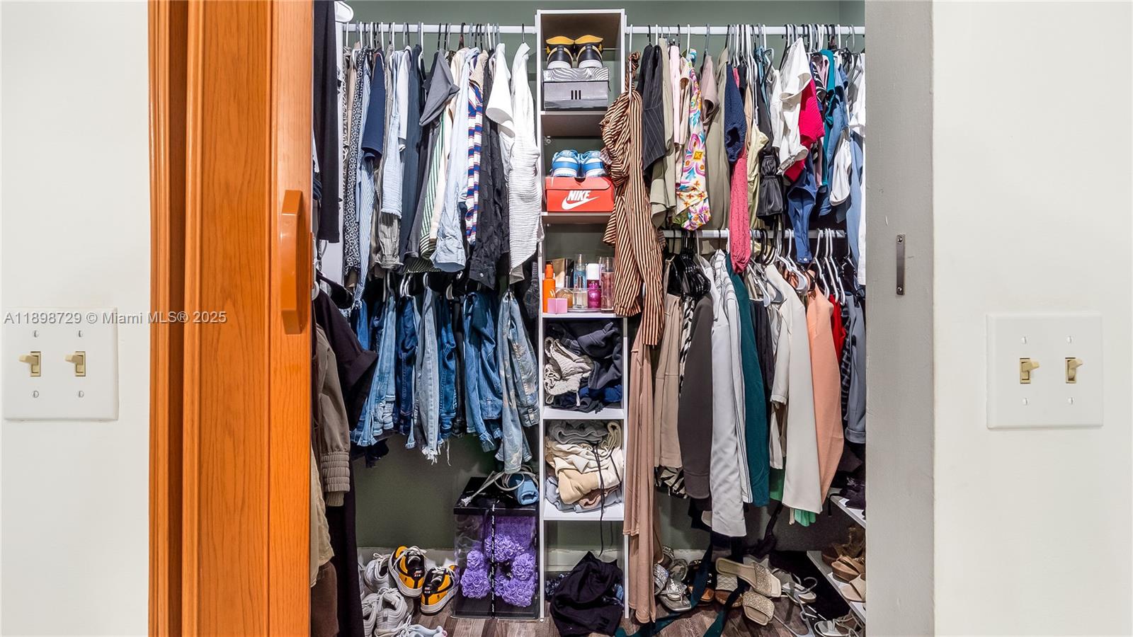 6368 NW 29th St, Sunrise