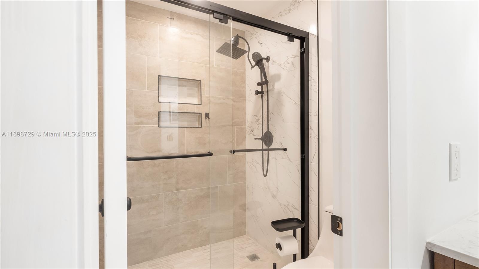 6368 NW 29th St, Sunrise