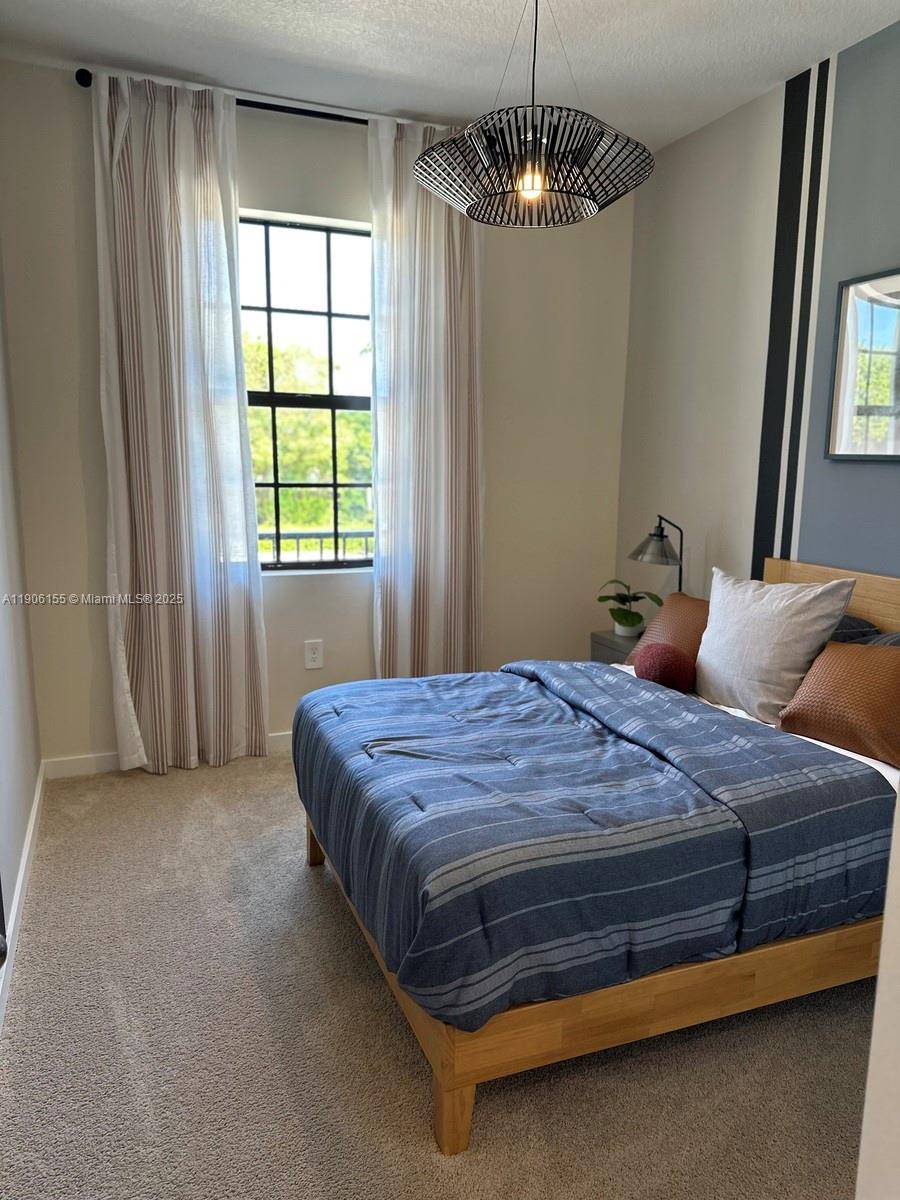 814 SW 11th Way Unit: .