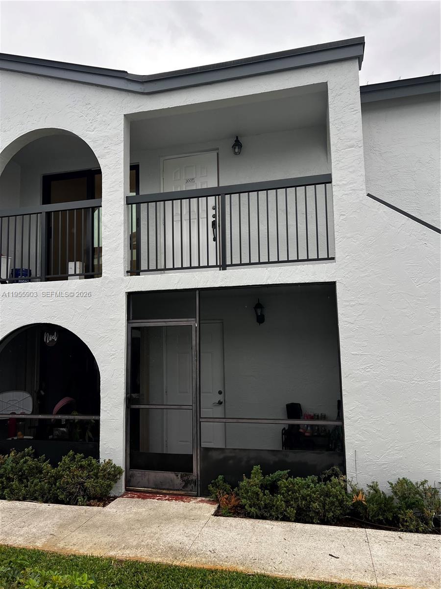 18246 Mediterranean Blvd # 10 Unit: 7-10