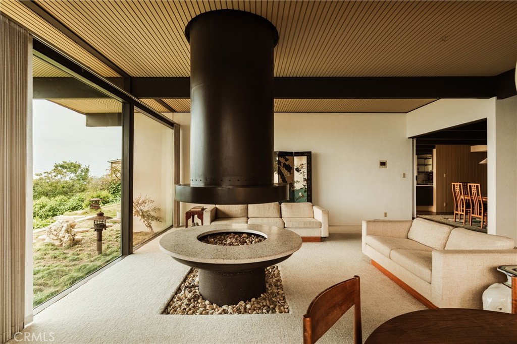 2072 Chandeleur Drive