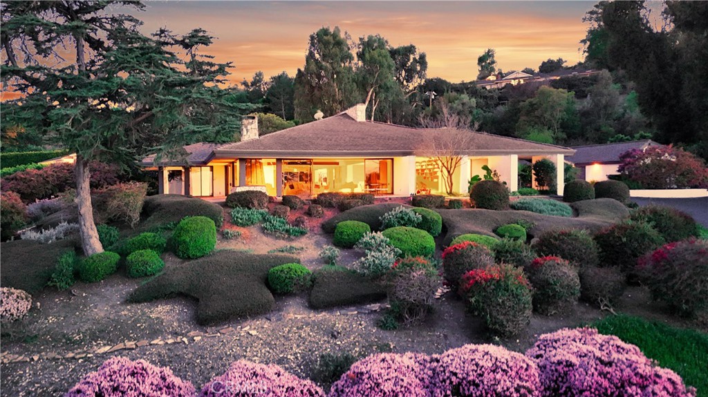 57 Saddleback Road
