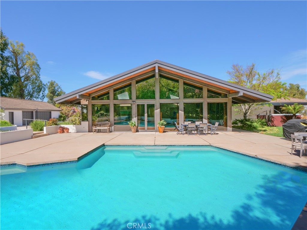 57 Saddleback Road