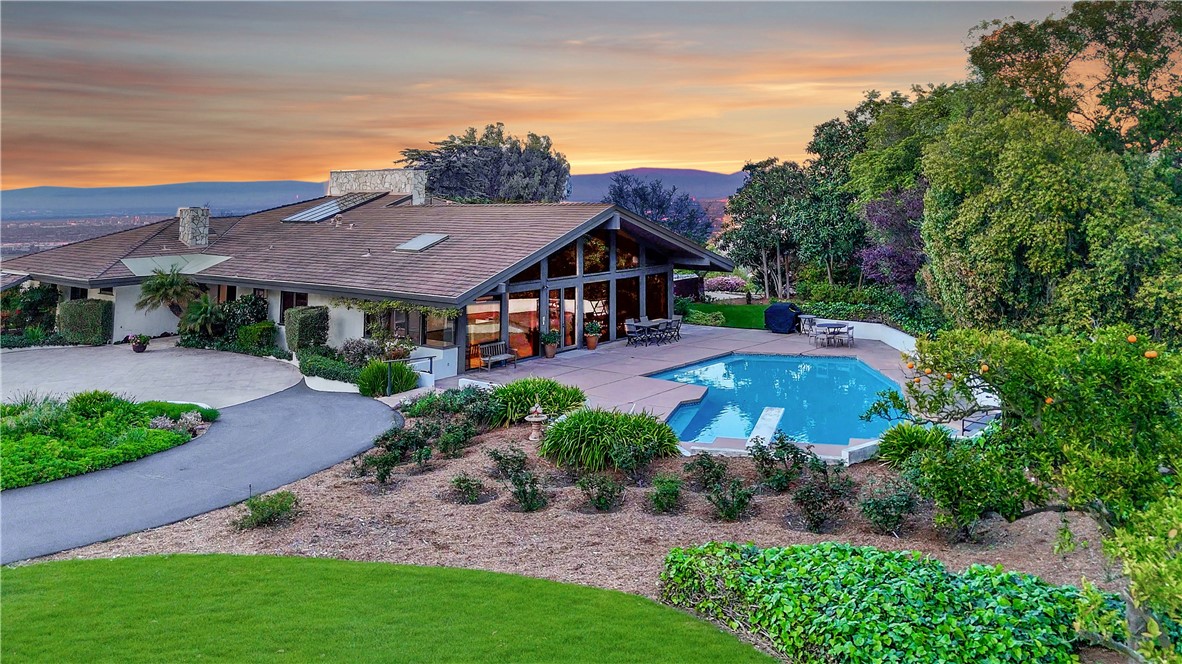 57 Saddleback Road