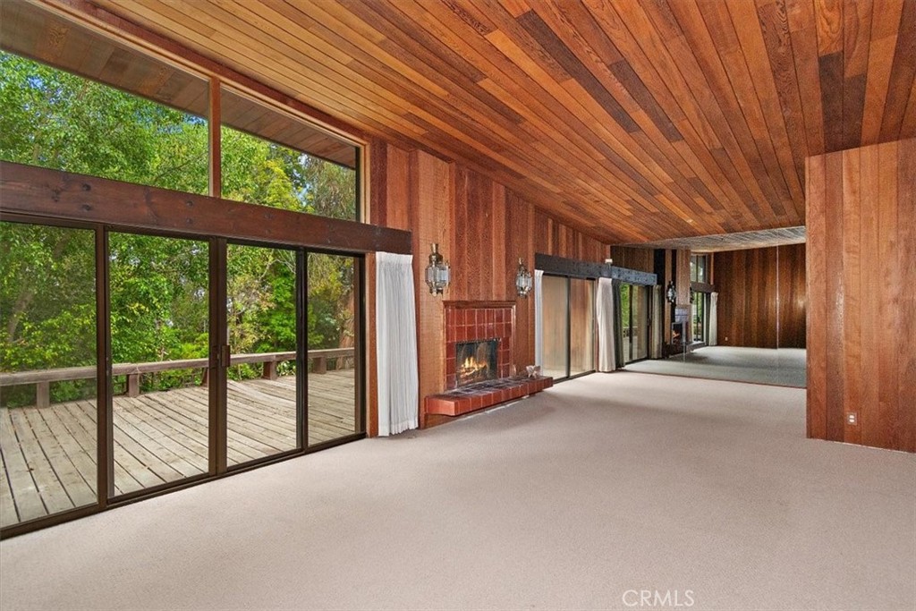 29240 Palos Verdes Drive East