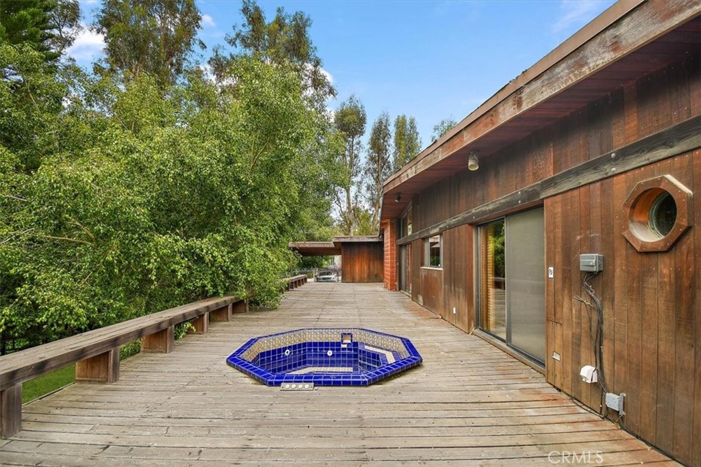 29240 Palos Verdes Drive East