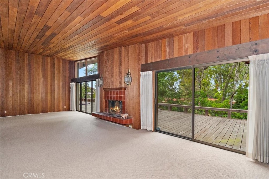 29240 Palos Verdes Drive East