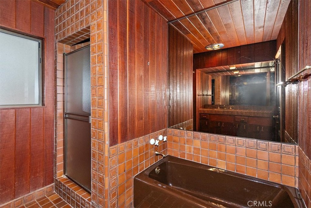 29240 Palos Verdes Drive East