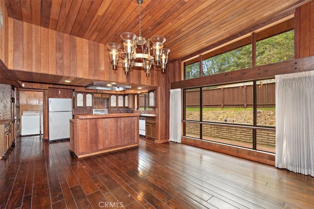 29240 Palos Verdes Drive East