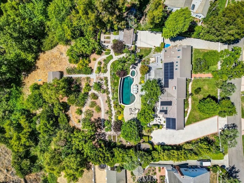 6 Williamsburg Lane